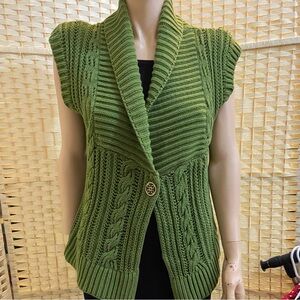 - Charter Club Green Sleeveless Sweater or  Vest Size L-XL